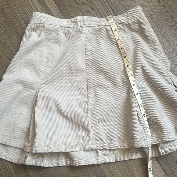 BDG | Urban Outfitters Grey Corduroy Pleated Skater Skirt Size Small - Picture 8 of 12